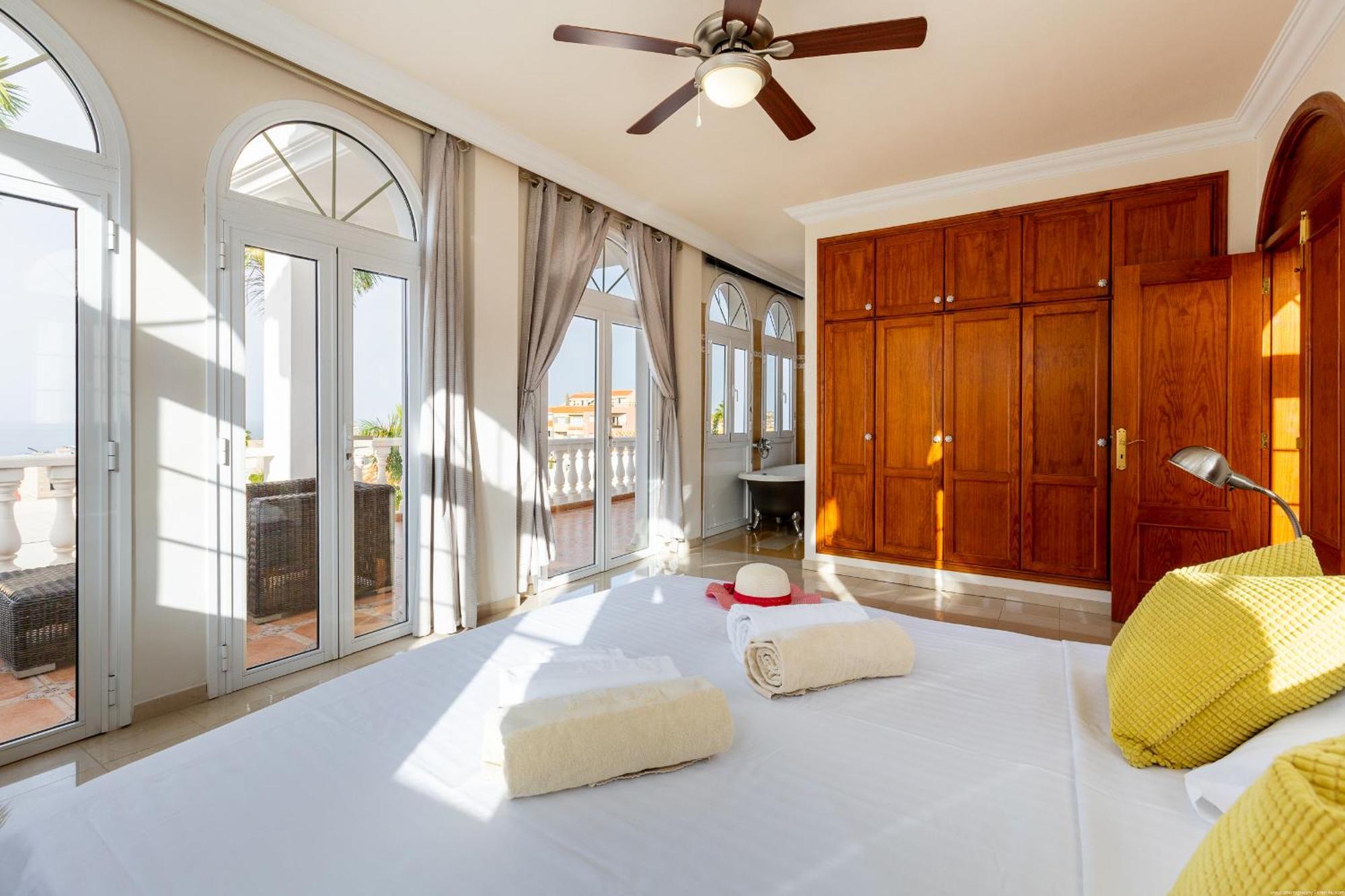 Villa Ocean Palm, Heated Pool! Costa Adeje  Extérieur photo